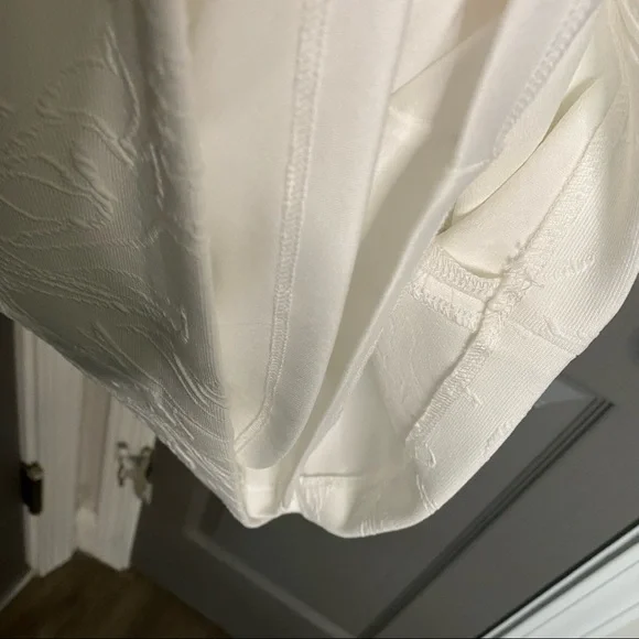 Tommy Hilfiger Ivory / Winter White Textured Sheath Dress Size 6 - Picture 12 of 12